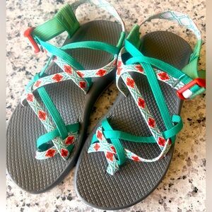 Chacos WOMEN'S ZX/2 DUAL ADJUSTABLE STRAPS CLASSIC SANDAL